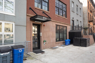 814 Dean St in Brooklyn, NY - Building Photo - Building Photo