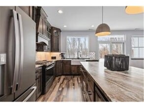 2677 Fondie Ln SW in Nisswa, MN - Building Photo - Building Photo