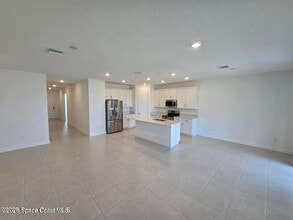 1961 Marigold Trl NW in Palm Bay, FL - Building Photo - Building Photo