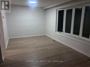 197 Greyabbey Trail in Toronto, ON - Building Photo - Building Photo