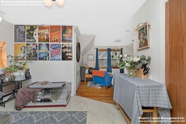 287 Summit Ave, Unit 287 #2