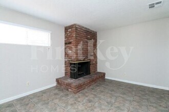 32 W Fairmont Dr in Tempe, AZ - Building Photo - Building Photo