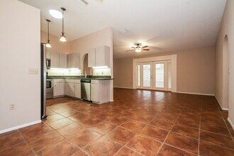 2550 Briar Oak Cir in Sarasota, FL - Building Photo - Building Photo