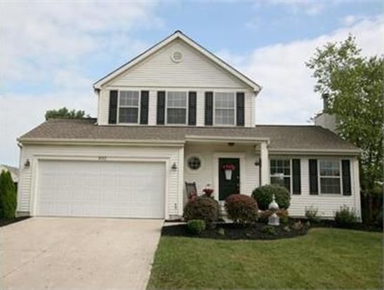 9012 Ellersly Dr in Lewis Center, OH - Foto de edificio