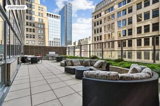 125 W 31st St in New York, NY - Building Photo - Building Photo