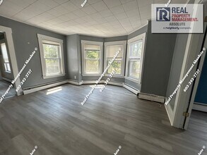 88 Union St in Milford, NH - Building Photo - Building Photo