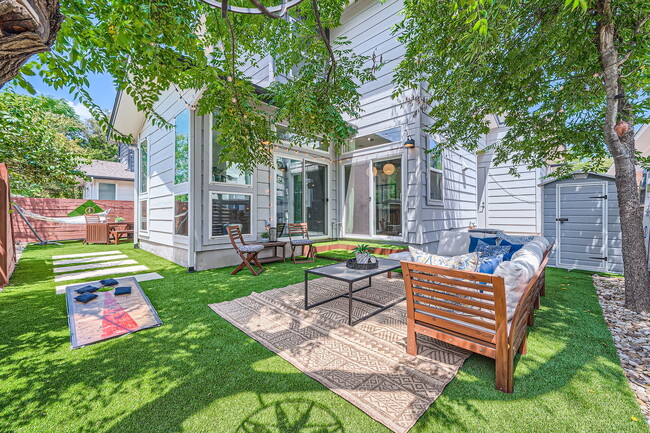 property at 511 W Croslin St