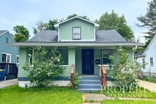 4929 Kingsley Dr in Indianapolis, IN - Building Photo