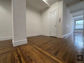 WEST 68 STREET, Unit 5B in New York, NY - Building Photo - Building Photo