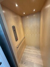 116 W Channel Islands Blvd in Oxnard, CA - Foto de edificio - Building Photo