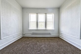 723-25 N Central Ave Chicago, IL 60644 in Chicago, IL - Building Photo - Building Photo