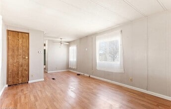 1240 Comstock Cir W in Pahrump, NV - Building Photo - Building Photo