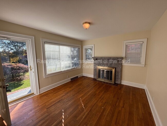 1735 Polo Rd in Winston-Salem, NC - Building Photo - Building Photo