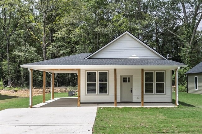 property at 6 Holland Dr