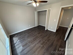 4617 Sharon Chase Dr in Charlotte, NC - Building Photo - Building Photo