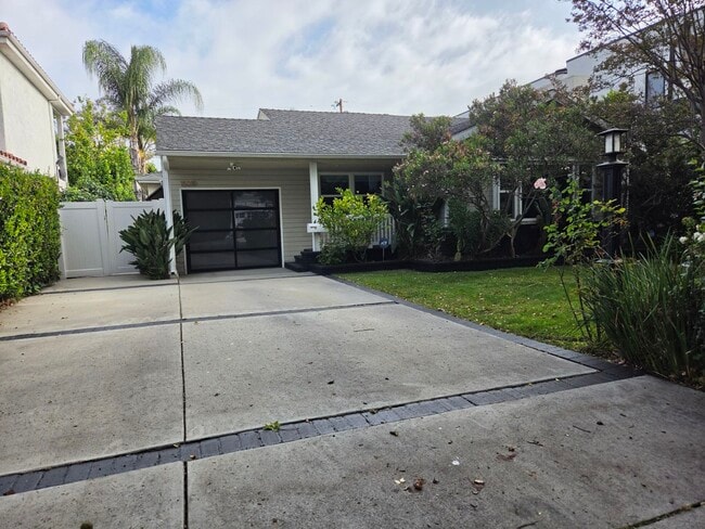 property at 15019 Otsego St