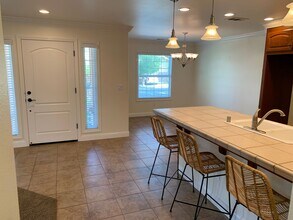 338 W 20th St in Tracy, CA - Building Photo - Building Photo