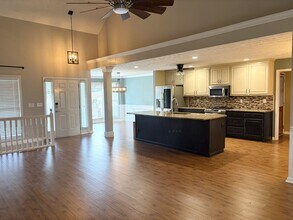 501 Hearthstone Ridge in Woodstock, GA - Building Photo - Building Photo