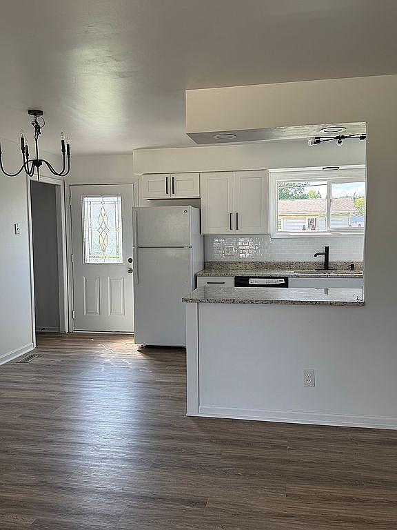 2465 Trygg Dr in Dubuque, IA - Building Photo - Building Photo