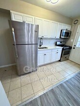 3548 McShane Way in Dundalk, MD - Building Photo - Building Photo