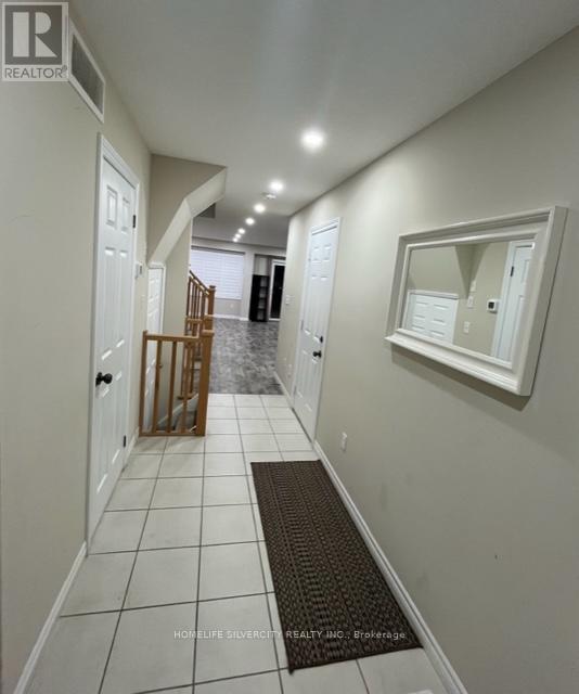 10 Harrison Dr in Cambridge, ON - Building Photo - Building Photo