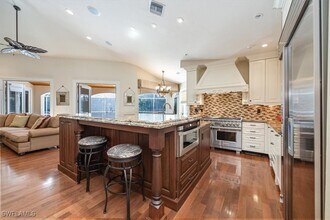 600 Portside Dr in Naples, FL - Building Photo - Building Photo