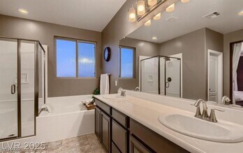 7714 Sagamore Bay Ct in Las Vegas, NV - Building Photo - Building Photo