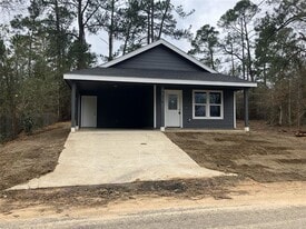 7476 Autumn Trail in Frankston, TX - Building Photo