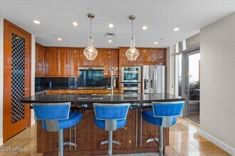 120 E Rio Salado Pkwy-Unit -102 in Tempe, AZ - Building Photo - Building Photo