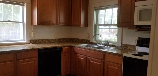 627 S Sherwood St in Fort Collins, CO - Building Photo - Building Photo