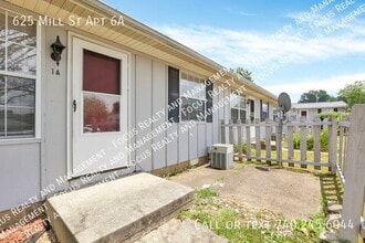 625 Mill St in New Lexington, OH - Building Photo - Building Photo