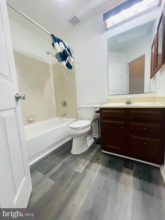 property at 8545 Black Star Cir