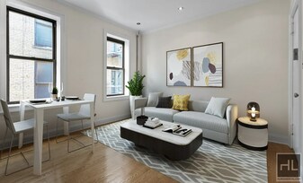 West 11th Street in New York, NY - Building Photo