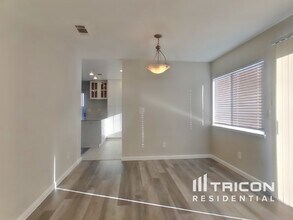 807 Whitney Ave in Suisun City, CA - Building Photo - Building Photo