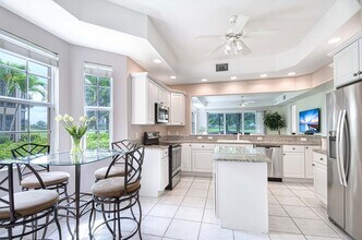8649 Champions Pt, Unit 1201 in Naples, FL - Building Photo - Building Photo