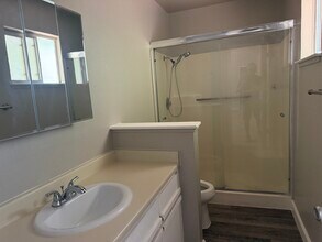 807 Emperor Dr in Suisun City, CA - Foto de edificio - Building Photo