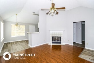 3761 Clarion Dr in Memphis, TN - Foto de edificio - Building Photo