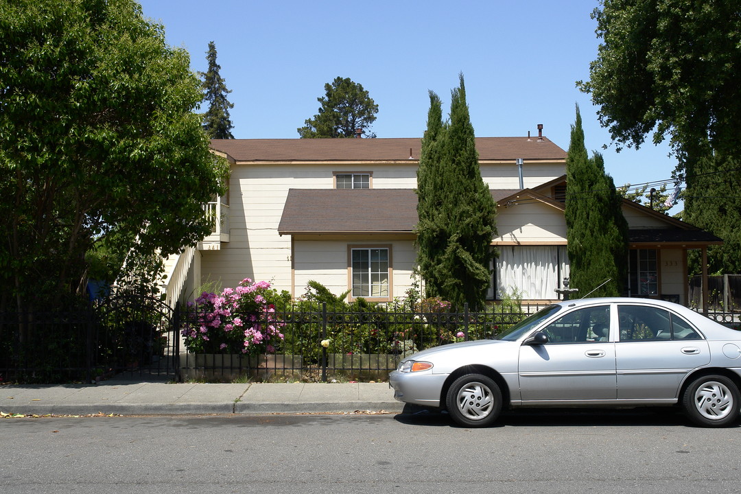 333 4th Ave in Redwood City, CA - Building Photo