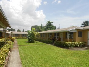 Monroe Street Apartments in Hollywood, FL - Building Photo - Building Photo