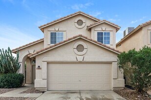 1111 W Wagoner Rd in Phoenix, AZ - Building Photo