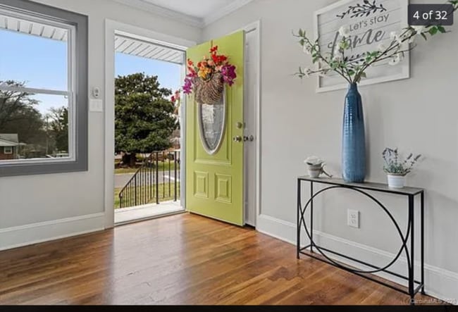 2401 Pruitt St in Charlotte, NC - Building Photo - Building Photo