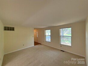 6616 Wannamaker Ln in Charlotte, NC - Building Photo - Building Photo