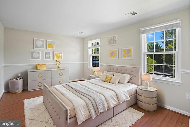 9207 Hunting Pines Pl in Fairfax, VA - Building Photo - Building Photo