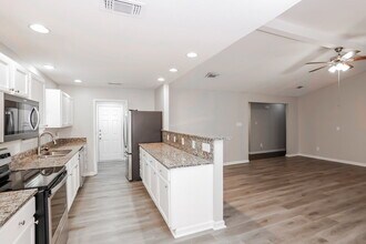 3924 Windflower Ln in Fort Worth, TX - Building Photo - Building Photo