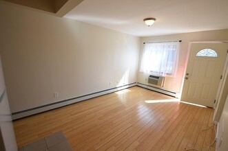 84-12 Beach Channel Dr in Queens, NY - Building Photo - Building Photo