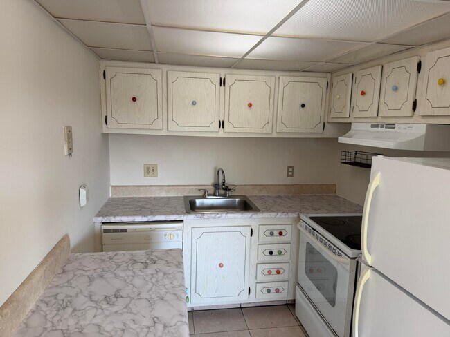 500 Village Green Cir W in Palm Springs, FL - Building Photo - Building Photo