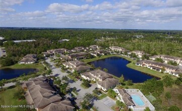 2567 Stockbridge Square SW in Vero Beach, FL - Building Photo - Building Photo