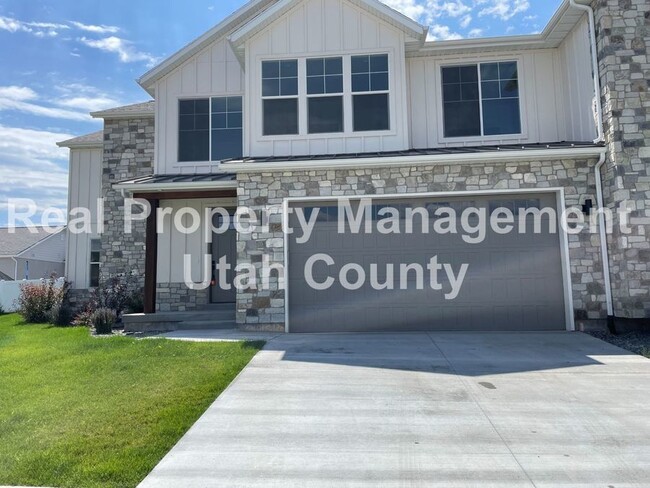 2411 Orchard Cir in Heber City, UT - Foto de edificio - Building Photo