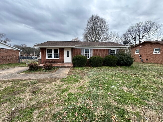 property at 516 Monroe St