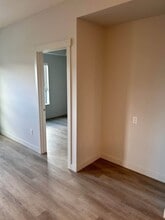 164 Alberni Hwy in Parksville, BC - Building Photo - Building Photo